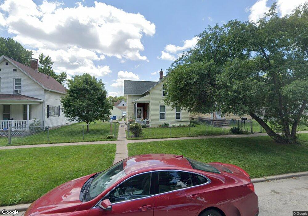 2127 W 5th St, Davenport, IA 52802 - photo 1