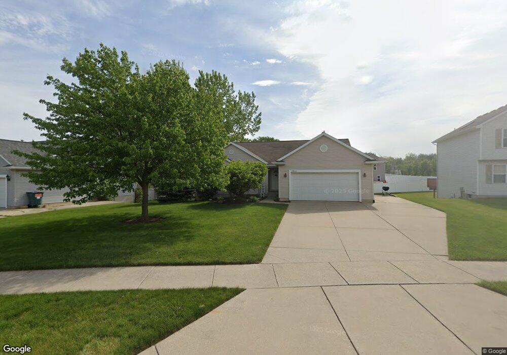 5500 Lillyview St SW, Wyoming, MI 49509 - photo 1