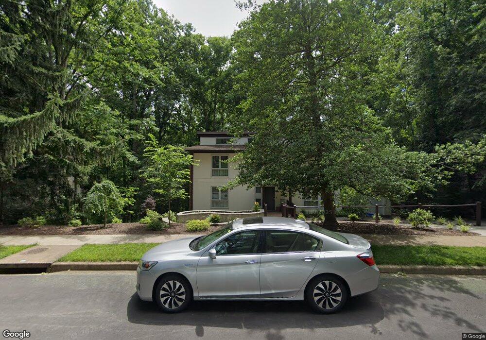 1435 Aldenham Ln, Reston, VA 20190 - photo 1