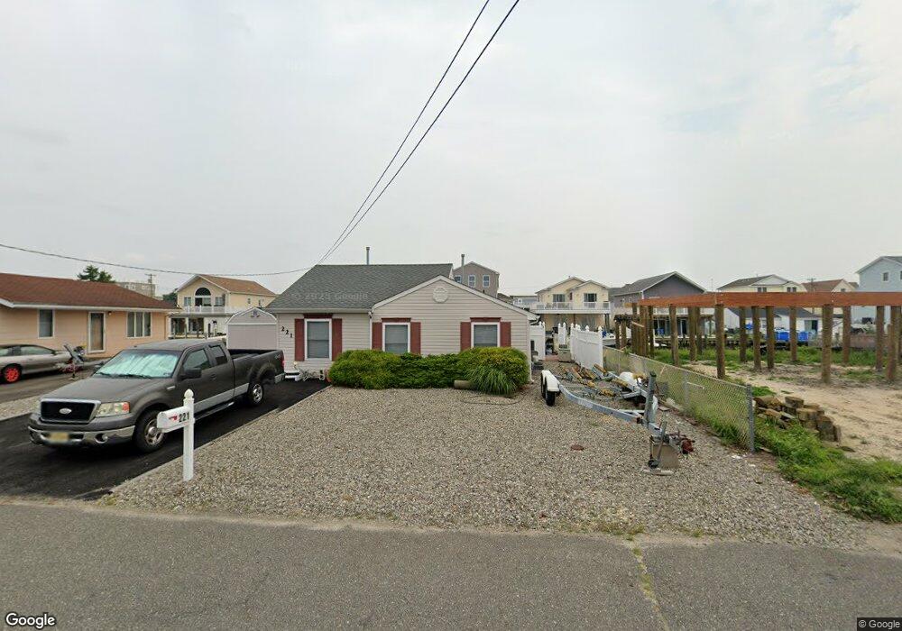 221 Teakwood Dr, Bayville, NJ 08721 - photo 1