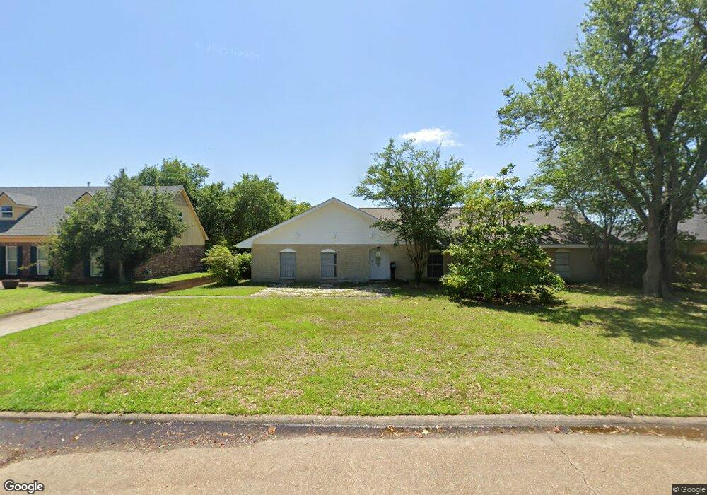 1429 Westmoreland St, Lake Charles, LA 70605 - photo 1