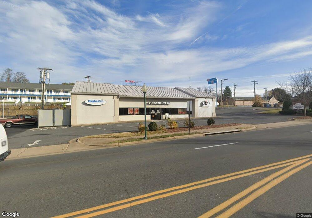 1515 N Shenandoah Ave, Front Royal, VA 22630 - photo 1