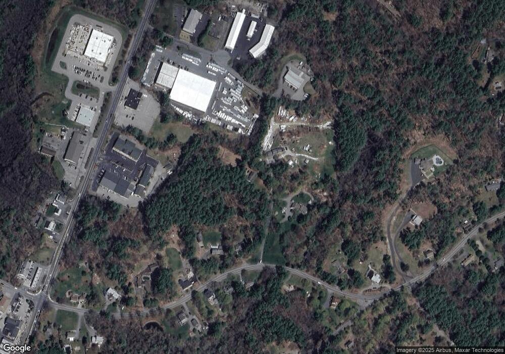 335 Linebrook Rd, Ipswich, MA 01938 - photo 1