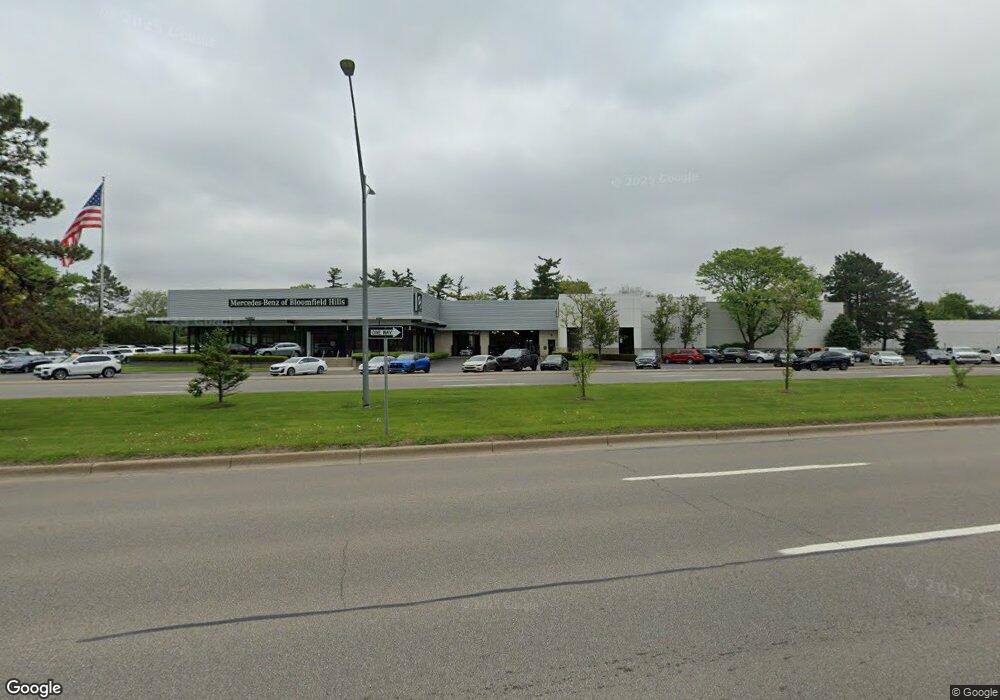 38 Manor Rd, Bloomfield Hills, MI 48304 - photo 1