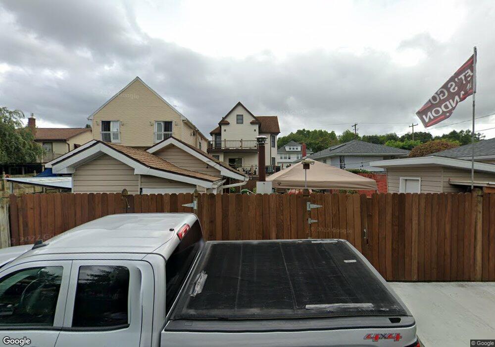 1918 Farr St, Scranton, PA 18504 - photo 1