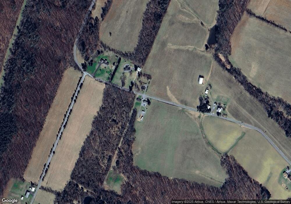 660 Peter Yost Rd, Berkeley Springs, WV 25411 - photo 1