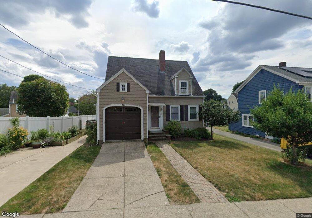 10 West Cir, Salem, MA 01970 - photo 1