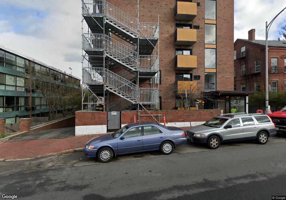 345 Harvard St unit 3A, Cambridge, MA 02138 - photo 1