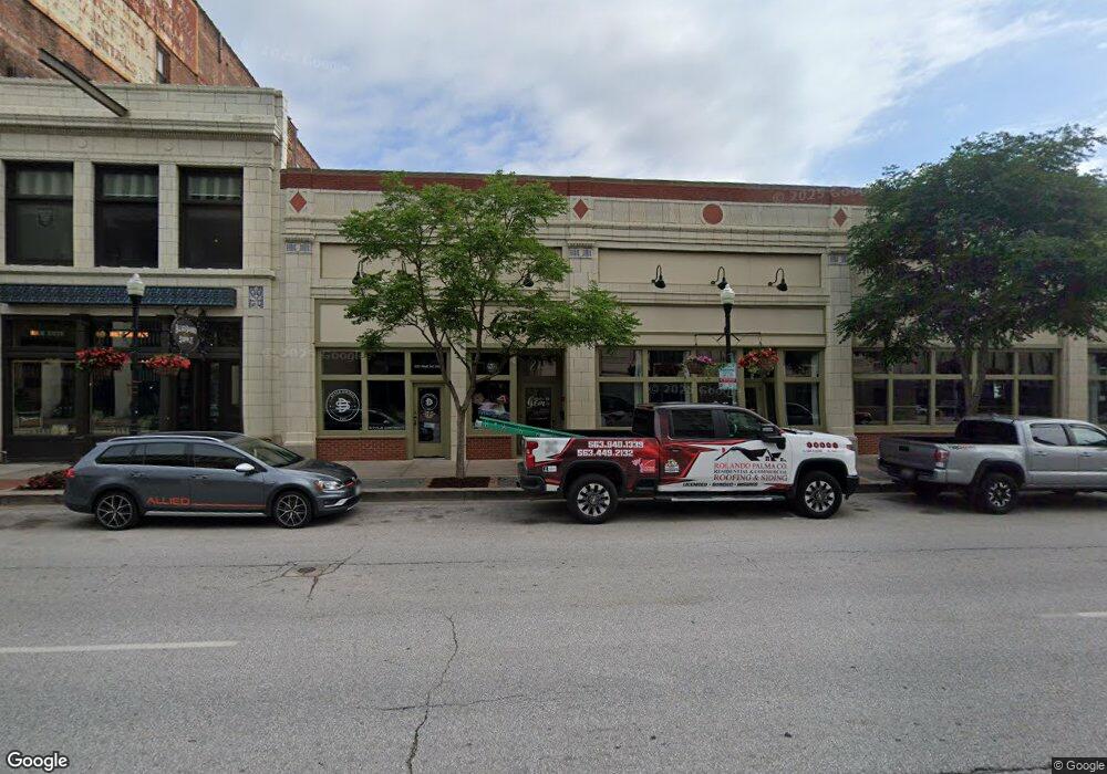 218 W 3rd St, Davenport, IA 52801 - photo 1