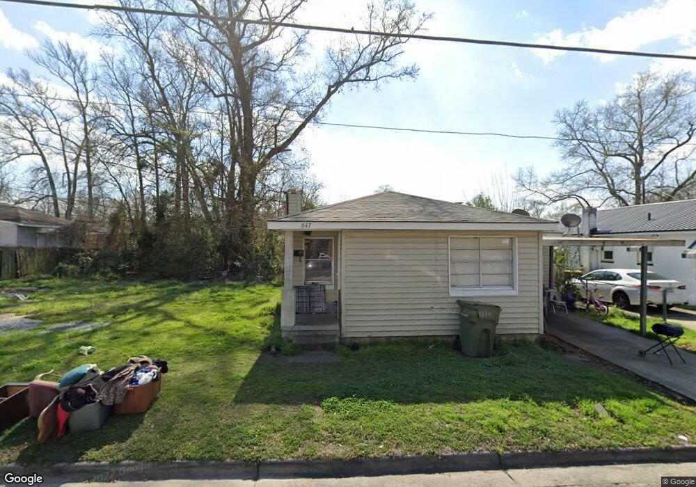 647 W 48th St, Savannah, GA 31405 - photo 1