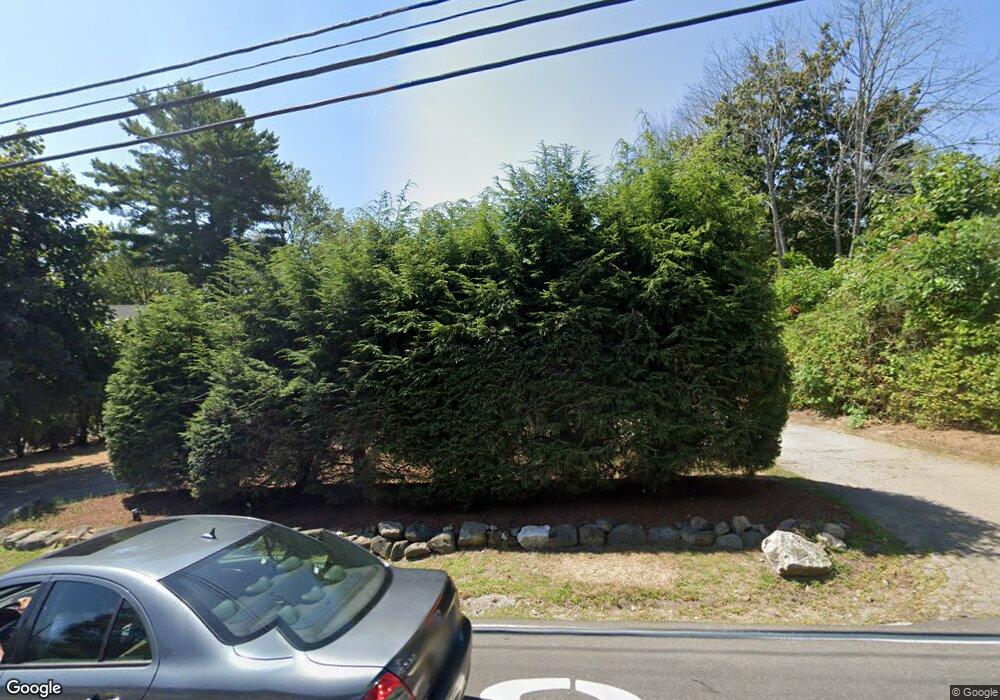 284 Shore Rd unit B, Ogunquit, ME 03907 - photo 1