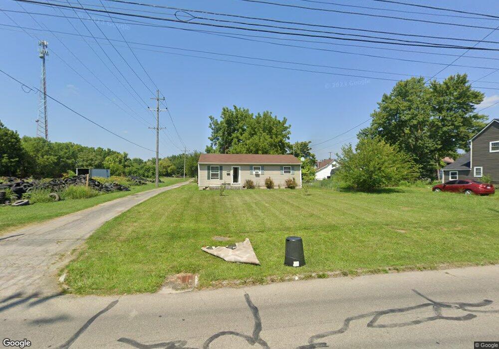 876 Silver St, Marion, OH 43302 - photo 1