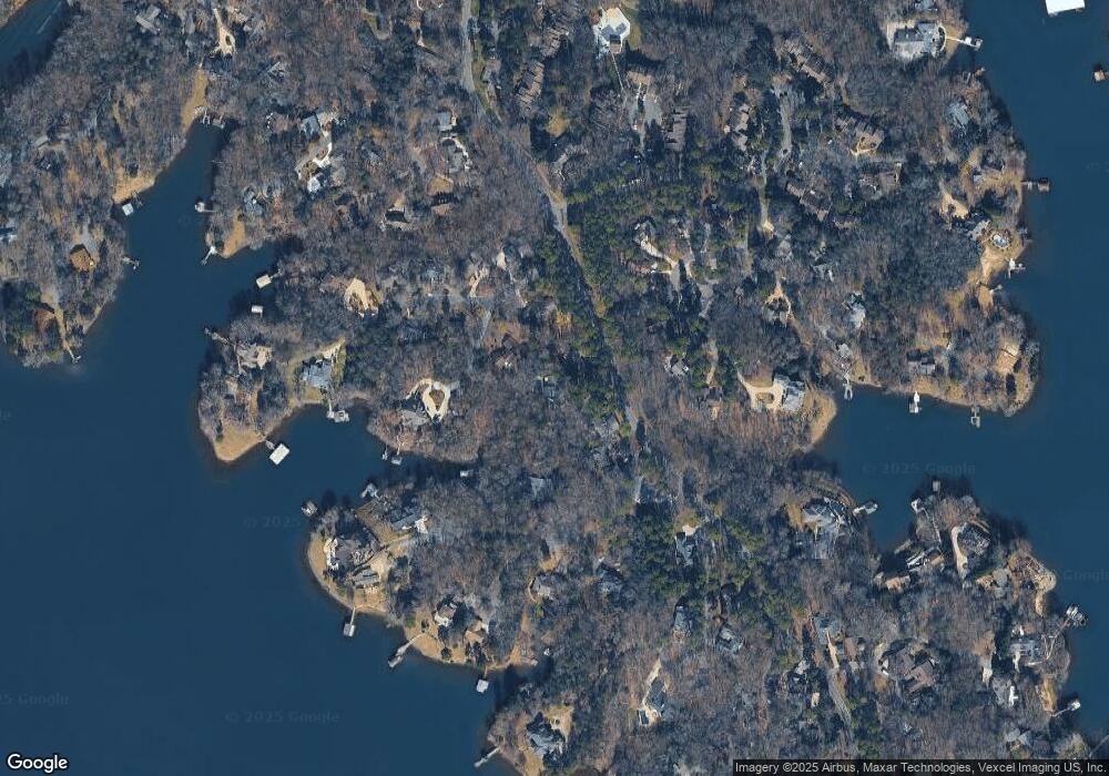 32 Hamiltons Ferry Rd, Lake Wylie, SC 29710 - photo 1