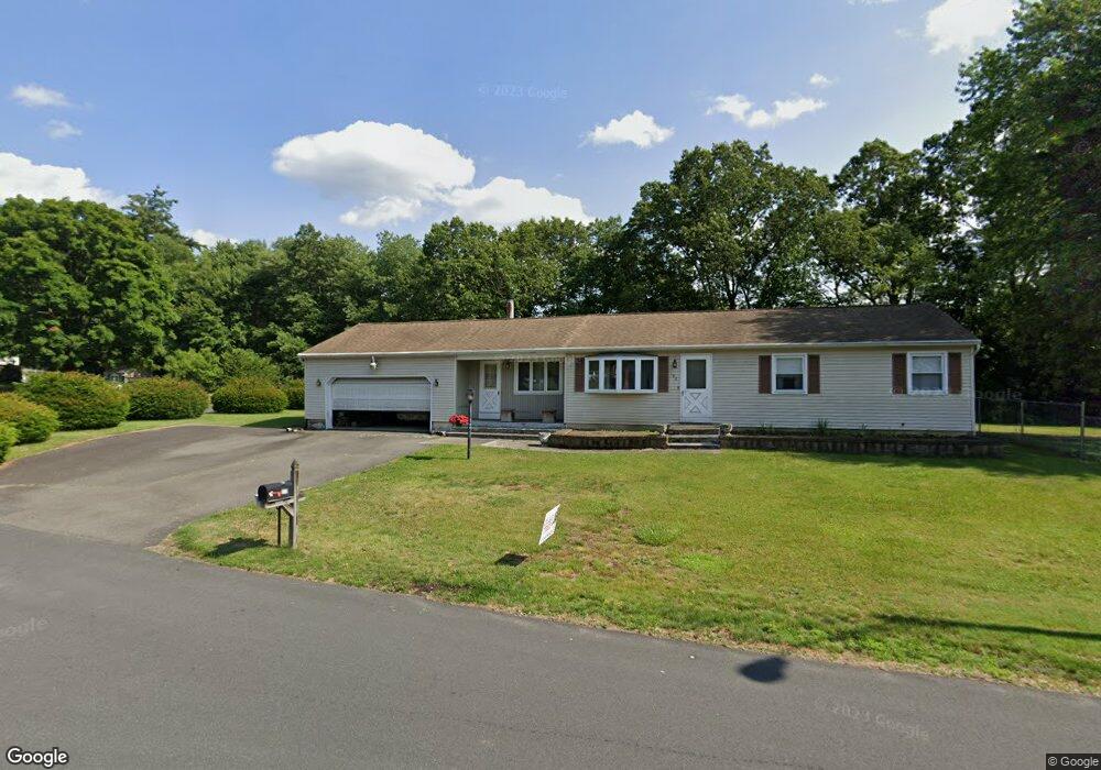 188 Pondview Dr, Ludlow, MA 01056 - photo 1