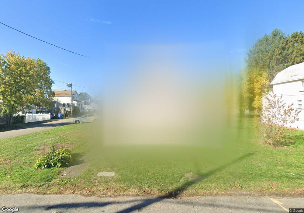 35 Poplar St, Fords, NJ 08863 - photo 1