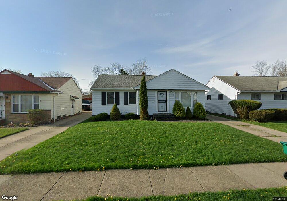 19106 Longview Ave, Maple Heights, OH 44137 - photo 1