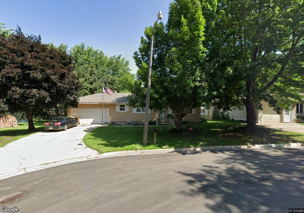 1307 Columbus Ave, Albert Lea, MN 56007 - photo 1