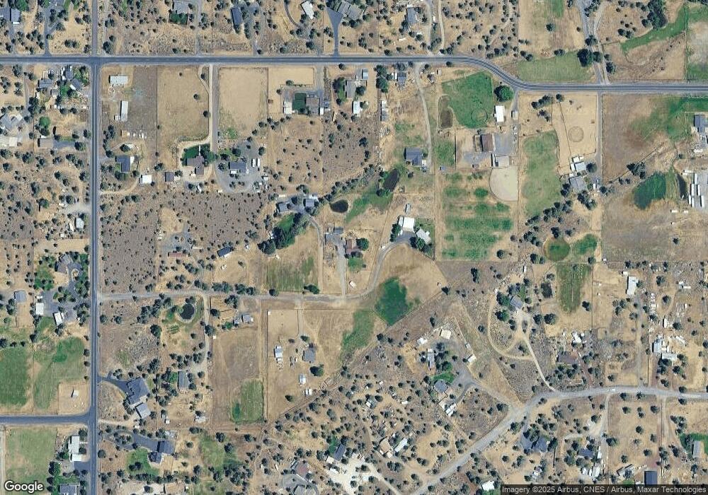 5615 SW Impala Ln, Redmond, OR 97756 - photo 1