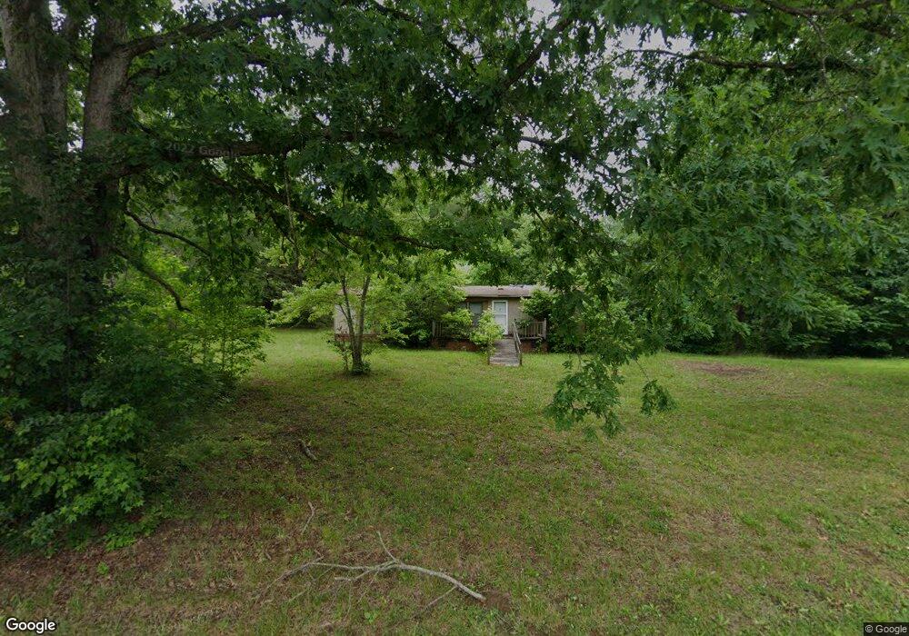 563 S Greenbriar Rd, Statesville, NC 28625 - photo 1