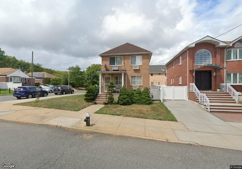 19201 48th Ave, Fresh Meadows, NY 11365 - photo 1