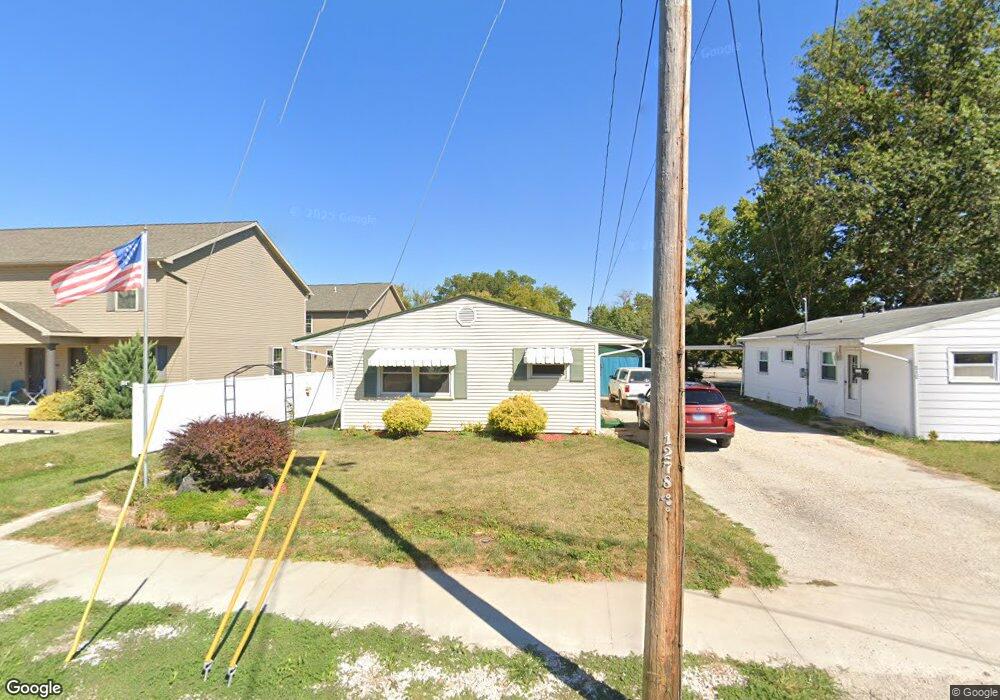 904 W Saint Louis Ave, Effingham, IL 62401 - photo 1