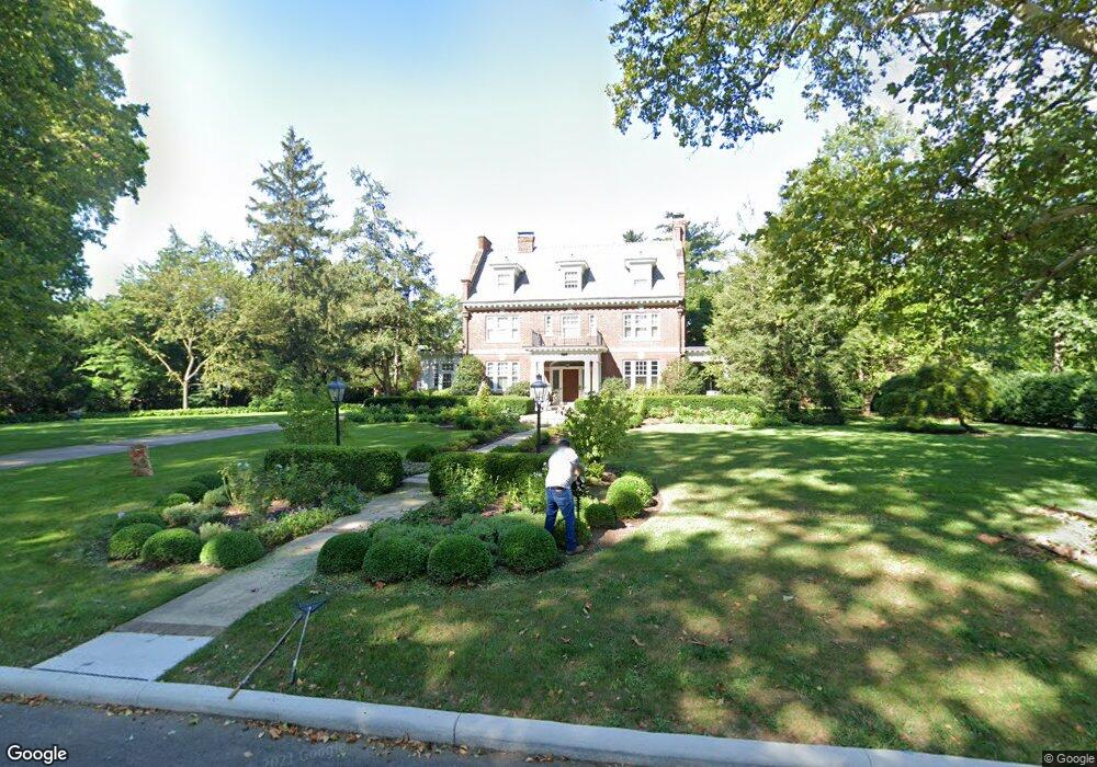 159 Preston Rd, Columbus, OH 43209 - photo 1