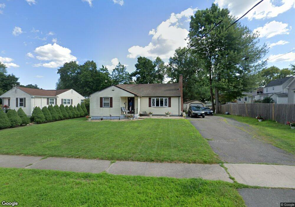 209 Stoddard Ave, Newington, CT 06111 - photo 1