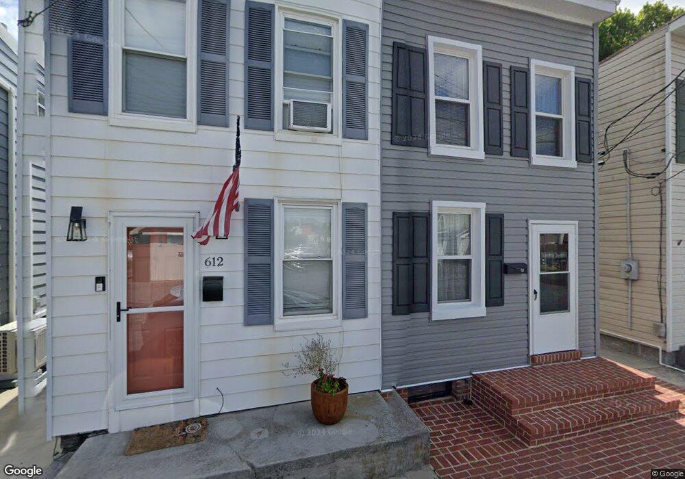 610 N Maxwell Ave, Frederick, MD 21701 - photo 1