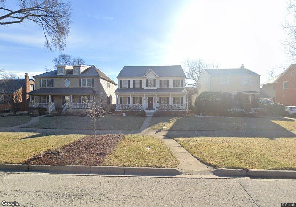 251 N Larch Ave, Elmhurst, IL 60126 - photo 1