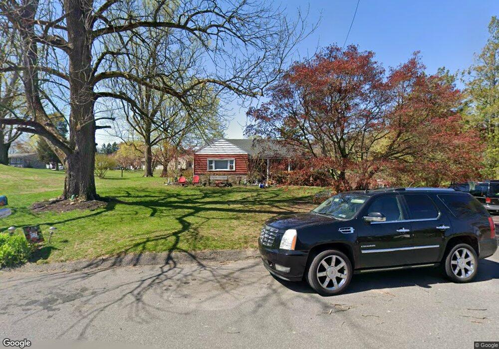 1750 Old Spring Valley Rd, Reading, PA 19604 - photo 1