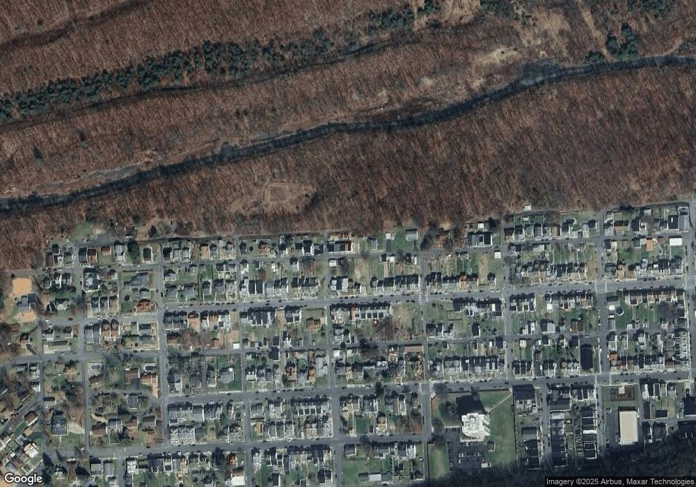 1437 W Independence St, Coal Township, PA 17866 - photo 1