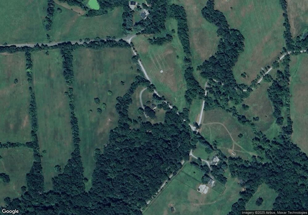 20293 Furr Rd, Round Hill, VA 20141 - photo 1