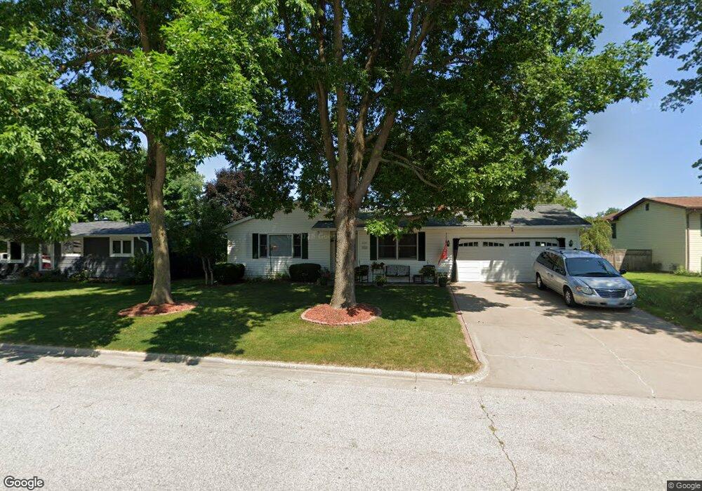 1213 Juniper St, La Crescent, MN 55947 - photo 1