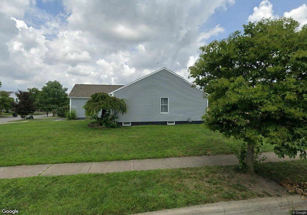 1882 Winding Field St, Columbus, OH 43223 - photo 1
