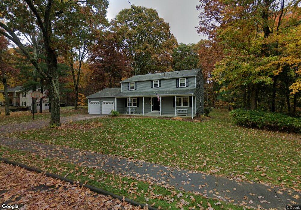 397 Brenda Ln, Franklin, MA 02038 - photo 1