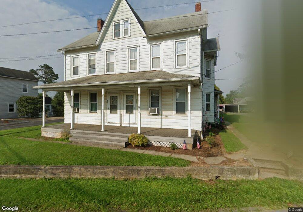 437 Daniels Rd, Nazareth, PA 18064 - photo 1