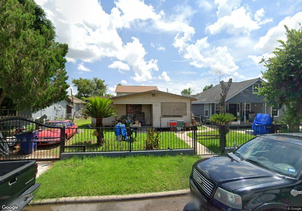 2217 Avila St, Donna, TX 78537 - photo 1
