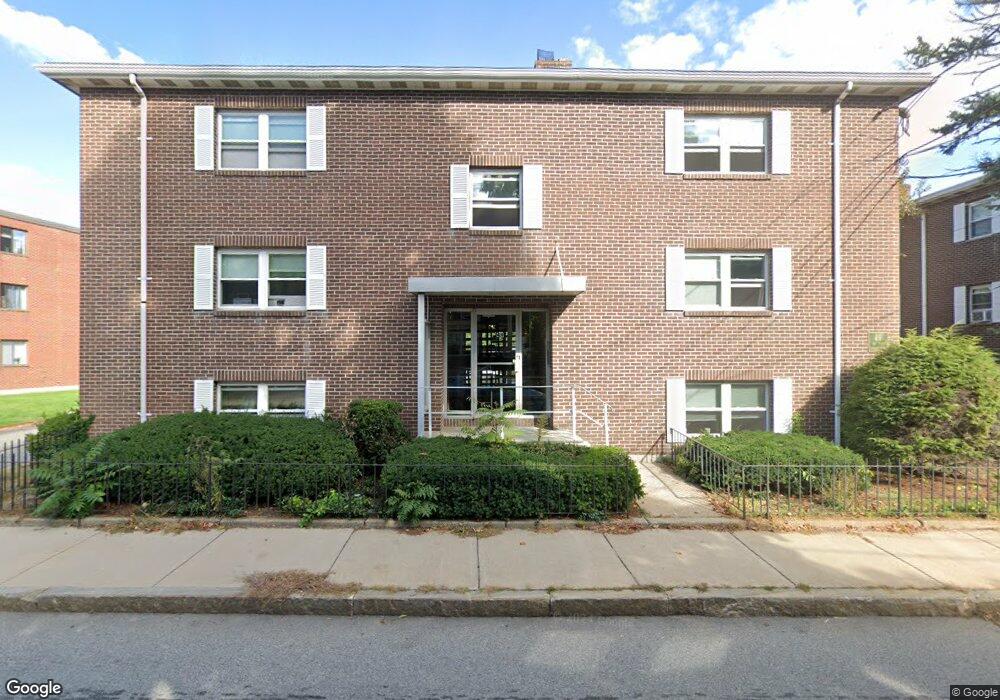 49 Pond St unit 3, Waltham, MA 02451 - photo 1