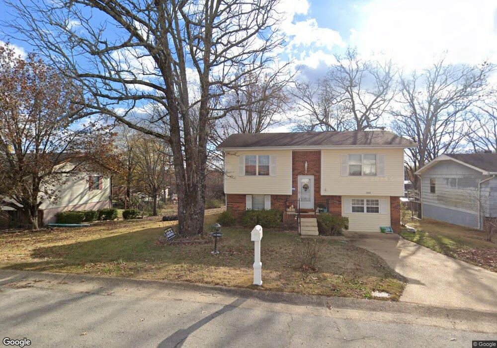 2002 Linn St, Poplar Bluff, MO 63901 - photo 1