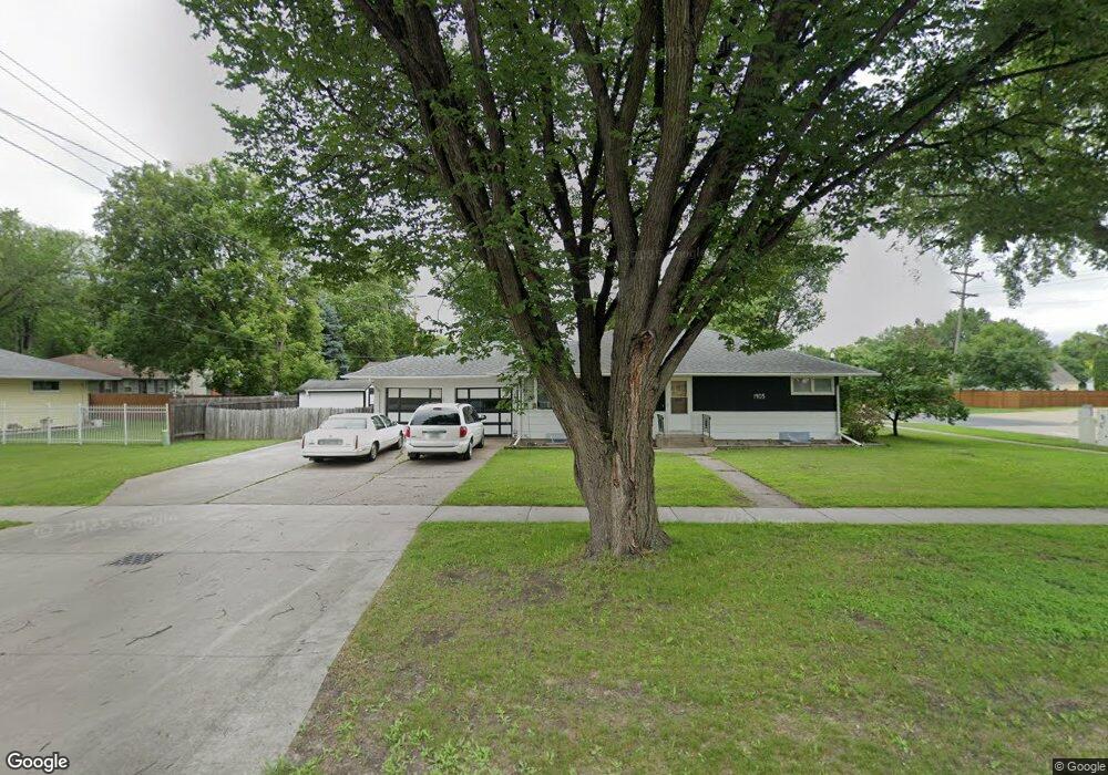 1905 Broadway N, Fargo, ND 58102 - photo 1