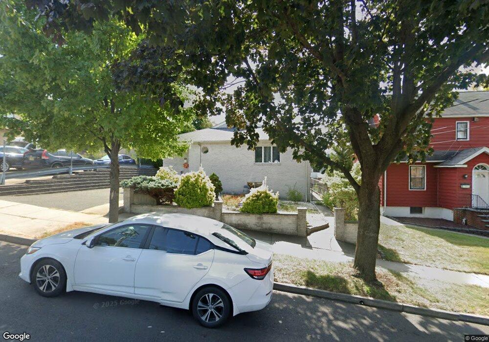 552 Forest Ave, Lyndhurst, NJ 07071 - photo 1