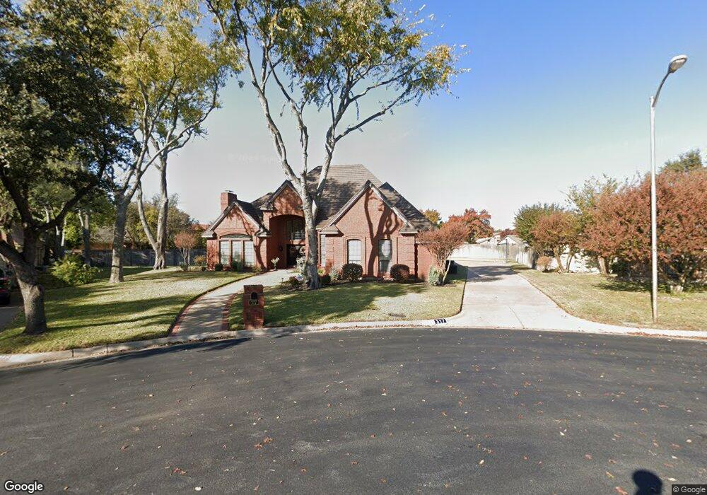 317 Westover Ct, Hurst, TX 76054 - photo 1