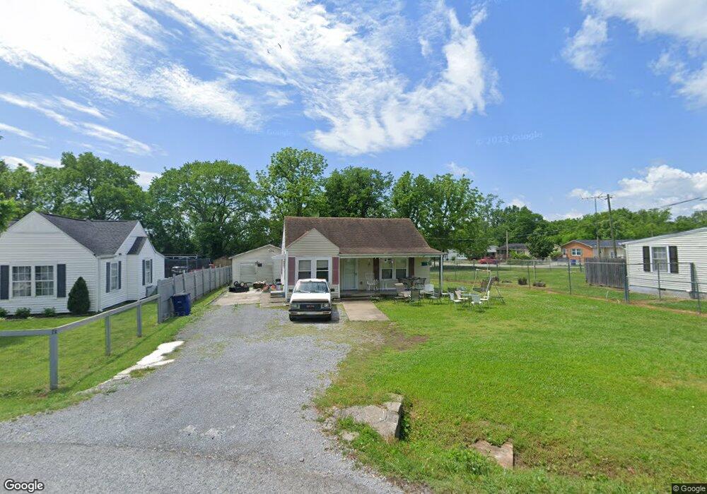 324 Maplewood Dr, Shelbyville, TN 37160 - photo 1