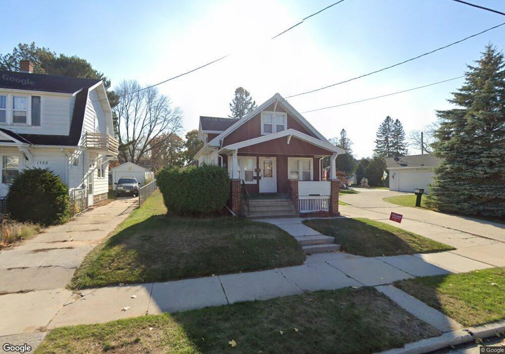 1727 28th St, Two Rivers, WI 54241 - photo 1