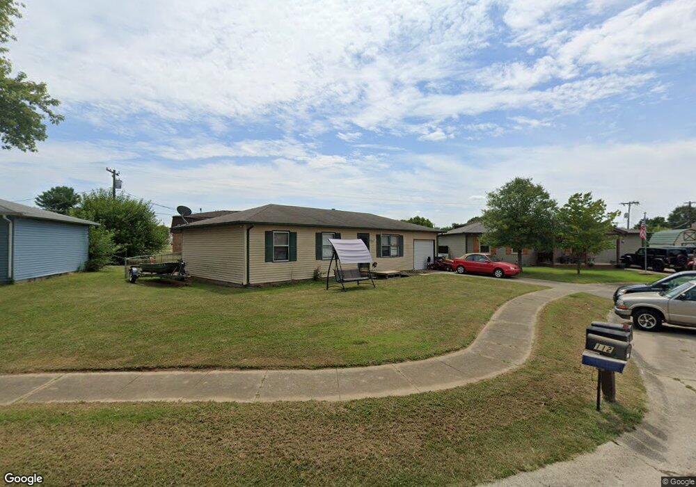 112 Glasgow Dr, Edinburgh, IN 46124 - photo 1