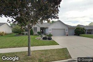 535 Cecelia St, Combined Locks, WI 54113