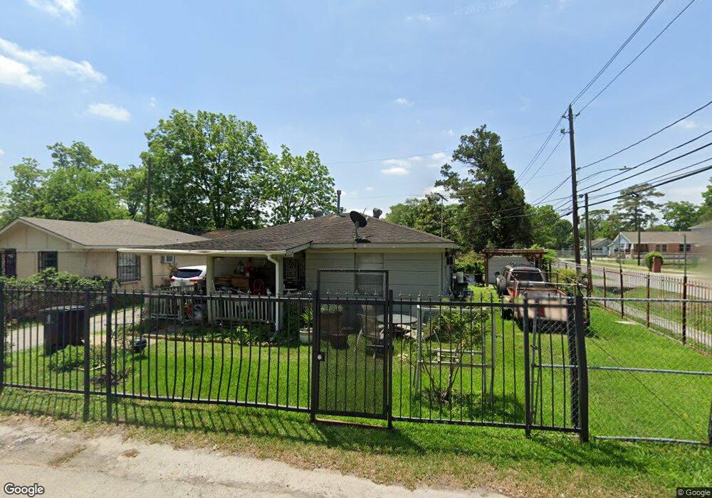 8734 Lomax St, Houston, TX 77093 - photo 1