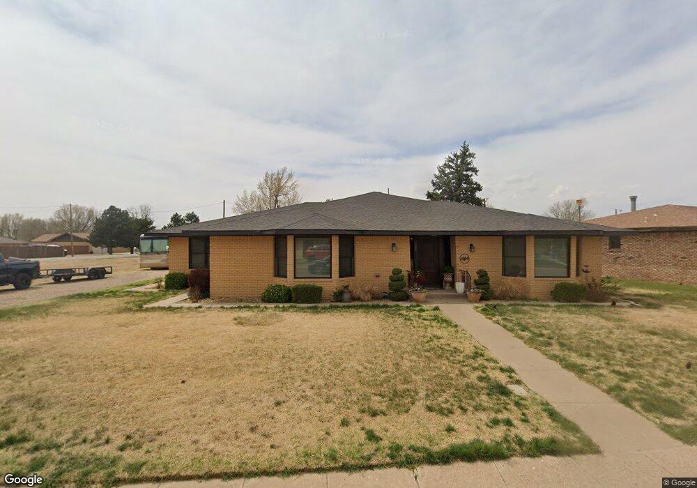 302 N Pershing, Hooker, OK 73945 - photo 1