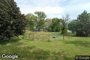 908 West St, Hedrick, IA 52563