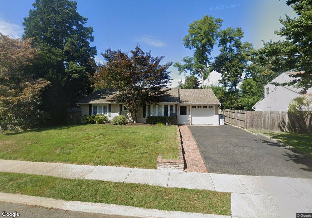 7 Bryant Rd, Glen Cove, NY 11542 - photo 1